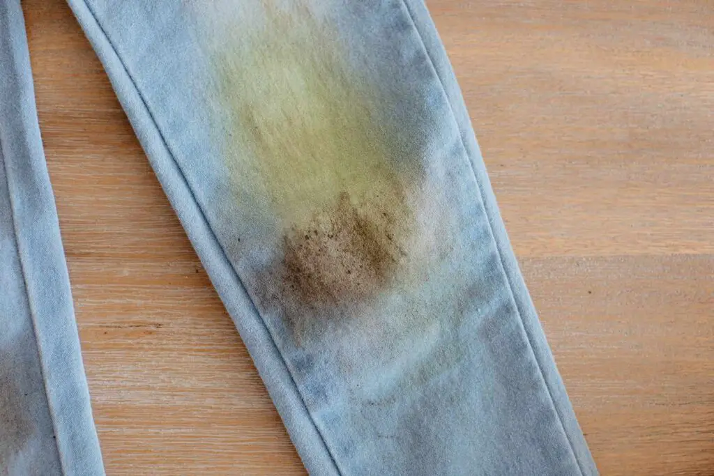 How To Get Out Grass Stains From Jeans