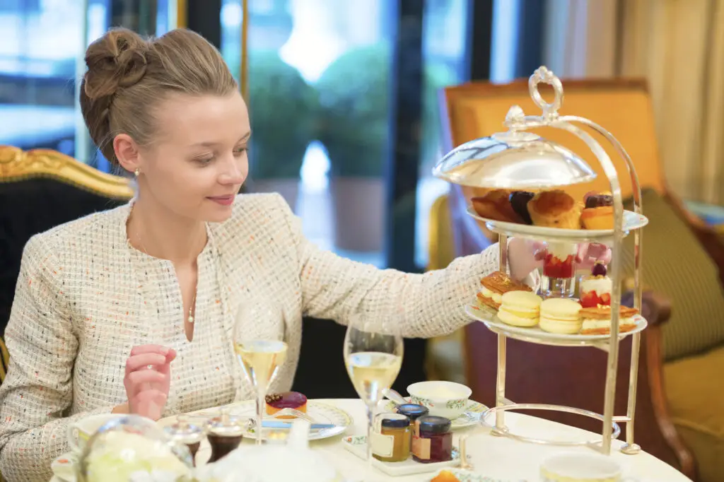 What to Wear to High Tea: Best Outfits and Attires