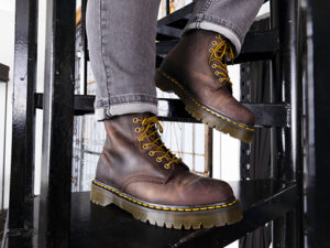 Read more about the article <strong>Doc Martens Outfit Ideas</strong>